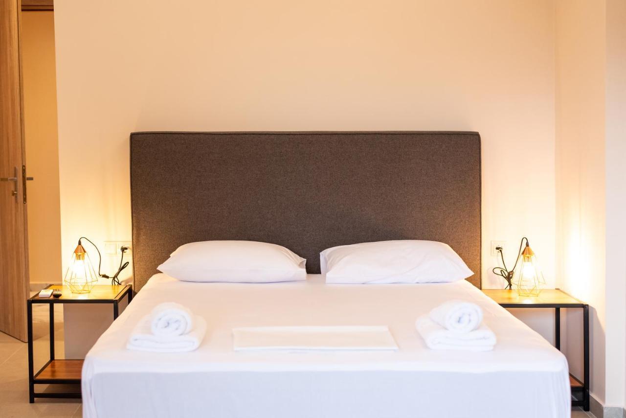 Hotel Mini Near Athen's Airport Free Shuttle From And To Athen's Airport Spata (East Attica)