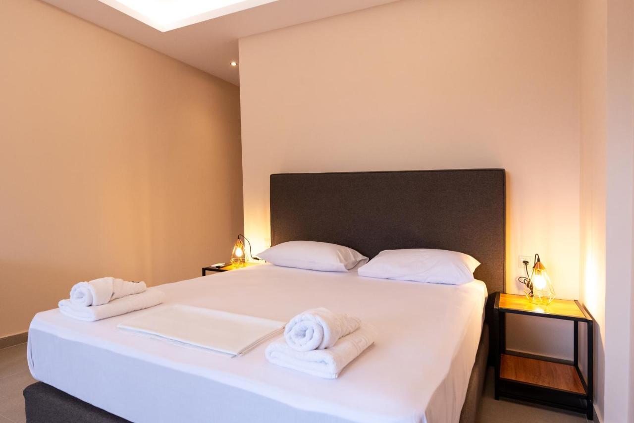 Hotel Mini Near Athen's Airport Free Shuttle From And To Athen's Airport *